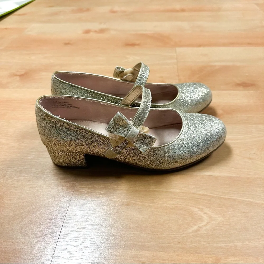 Olive & Edie Gold Glitter Gia Pump Dress Shoe Heels Girls Size 5